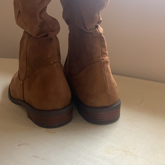 Young Girl’s Sam Edelman slouchy Knee Boots - Picture 5 of 11